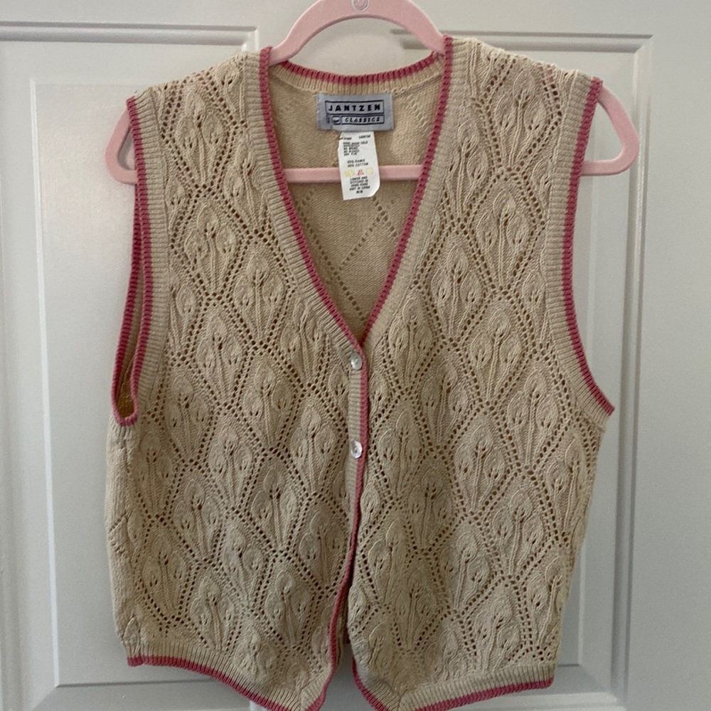 Vintage Jantzen Handstiched Button Up Vest. Stitched in Hong Kong. Size Medium